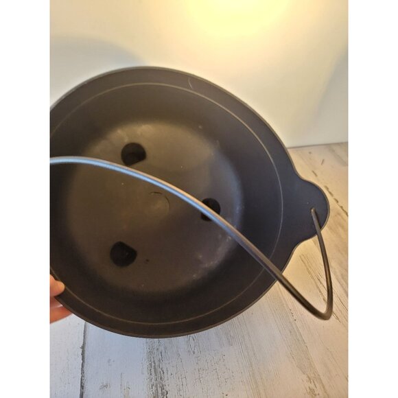 Black large cauldron candy bucket Halloween home decor figure - Picture 5 of 9